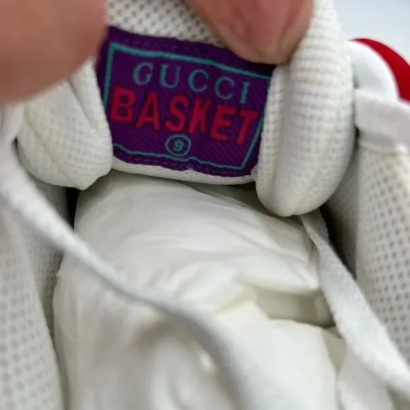 Men’s Gucci basket trainer sneakers size 9 made in Italy